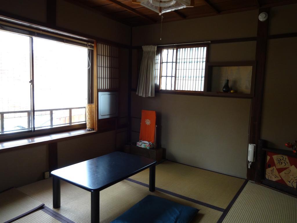 Uemura Ryokan 2*